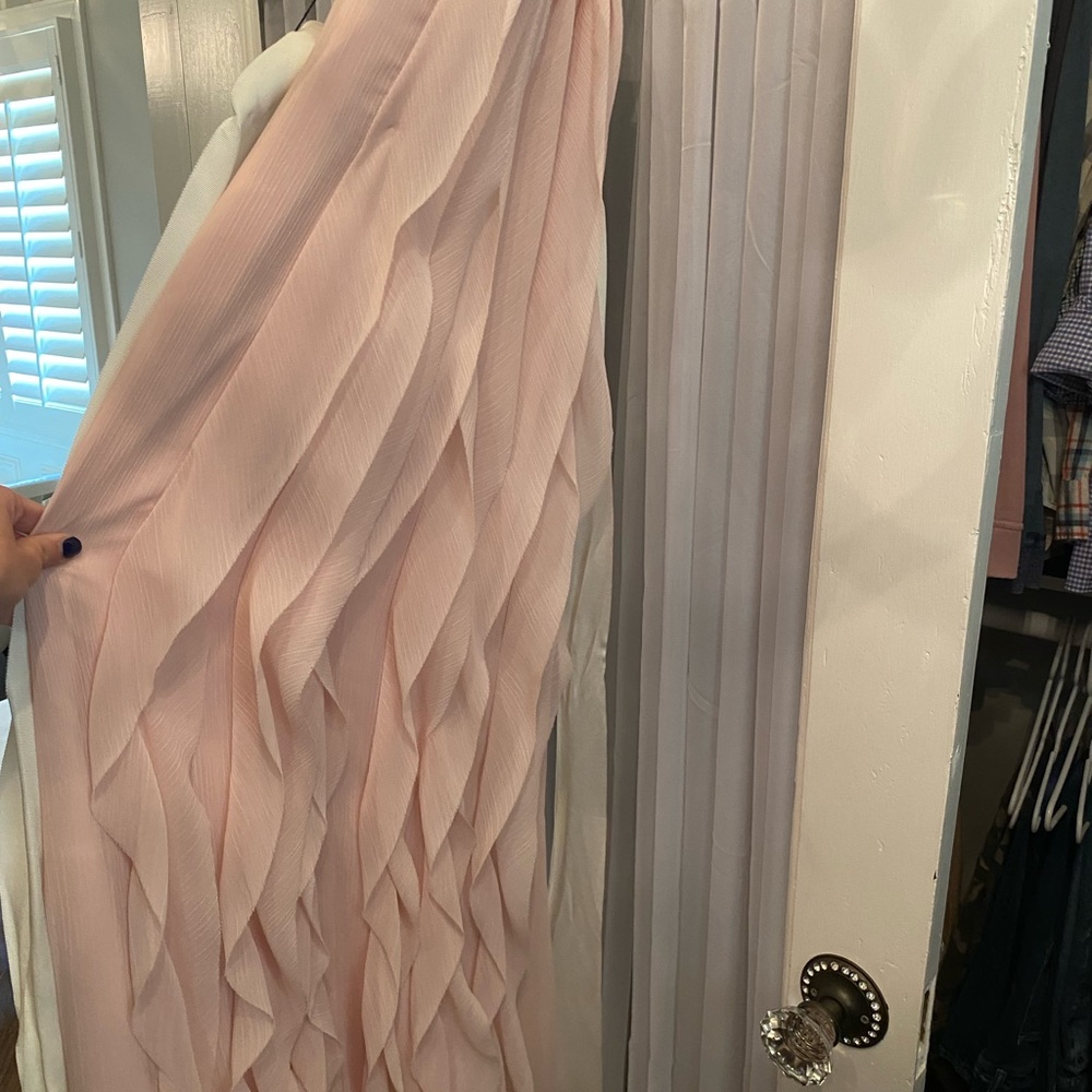 Vera Wang White size 0 dress from David’s bridal - Picture 4 of 5